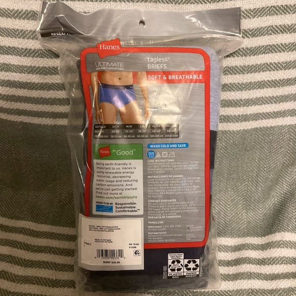Hanes Ultimate Tagless Briefs NEW in Packaging Size Large - Picture 2 of 3
